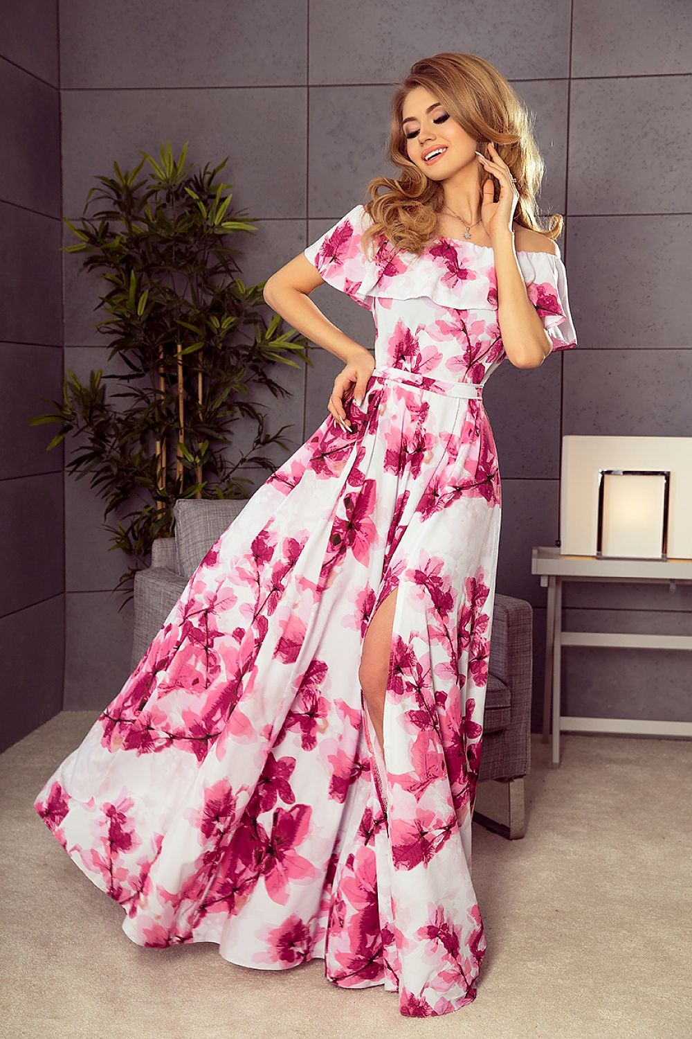  Sukienka Model 194-2 Pink Flowers - Numoco 
